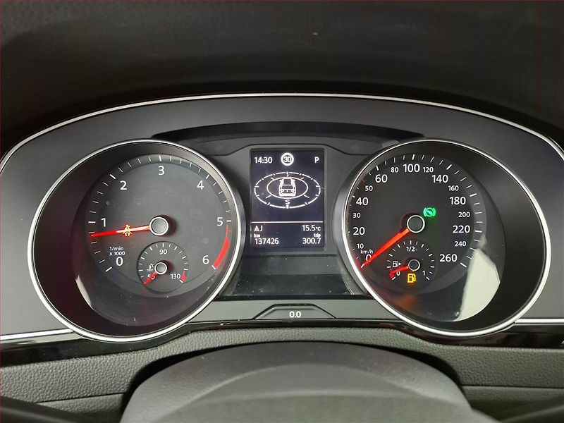 Volkswagen Passat (2019) 1.6 TDI, Automat, Navi - fotka 11 z 21