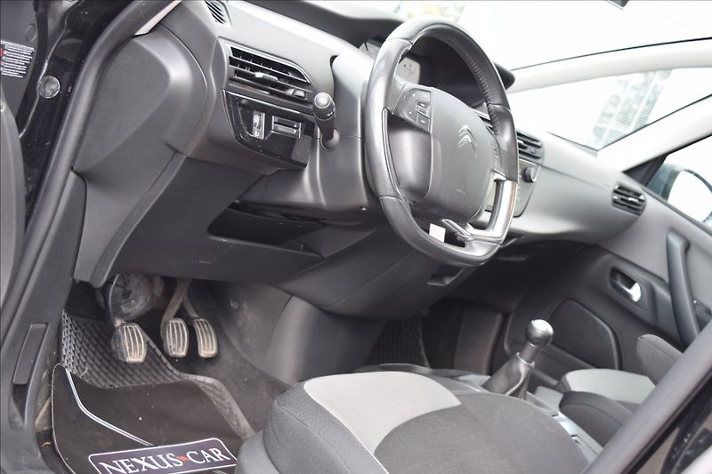Citroën C4 Picasso 1,6 HDI 68KW KLIMA BEZ ADBLUE - fotka 20 z 51