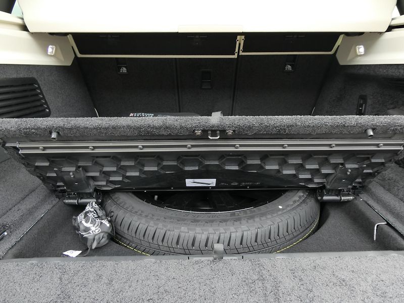 Land Rover Range Rover (2026) Autobiography D350            - fotka 35 z 39