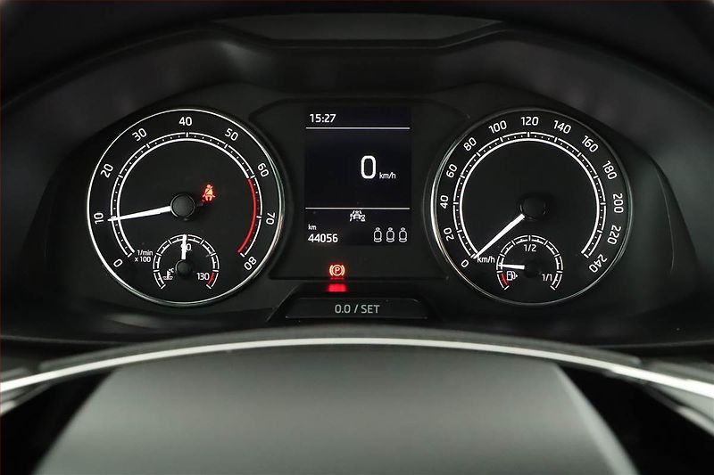 Škoda Kamiq (2023) Style 1.0 TSI - fotka 11 z 20