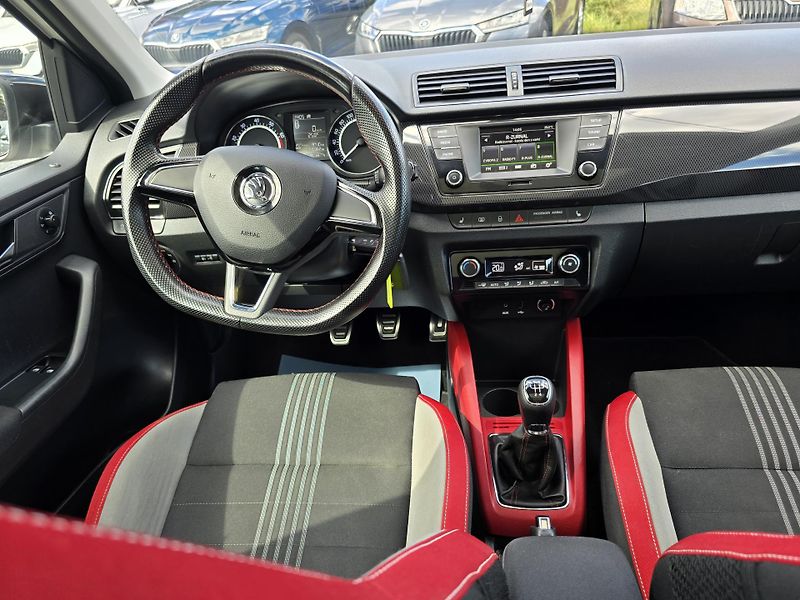 Škoda Fabia 1.2 TSI MONTE CARLO PANORAMA  - fotka 19 z 21