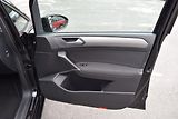 Volkswagen Touran (2017) 1.4TSI 110kw CLBMT TAŽ NAV APP - náhled 36