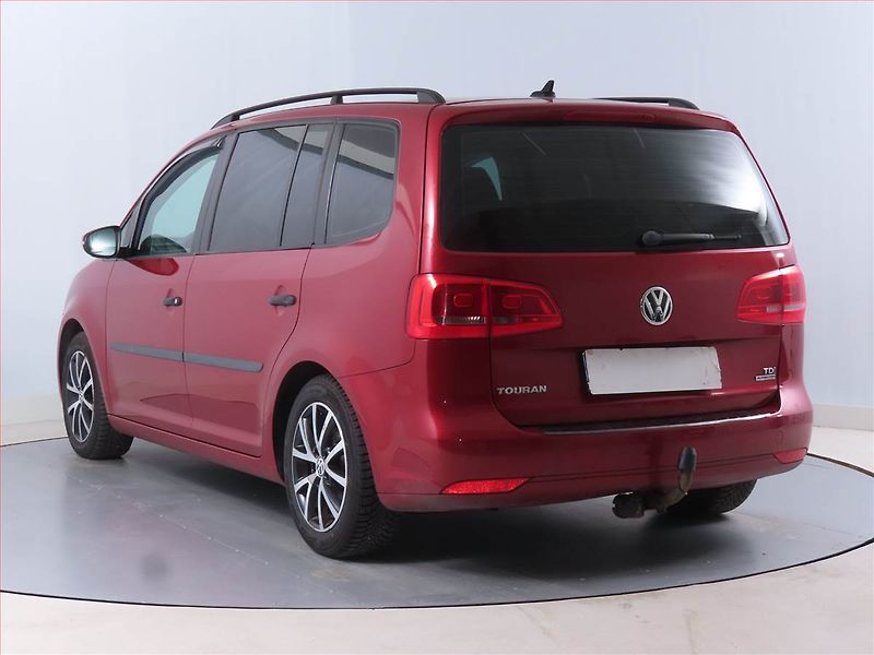 Volkswagen Touran (2012) 1.6 TDI, Serv.kniha, Navi - fotka 4 z 14