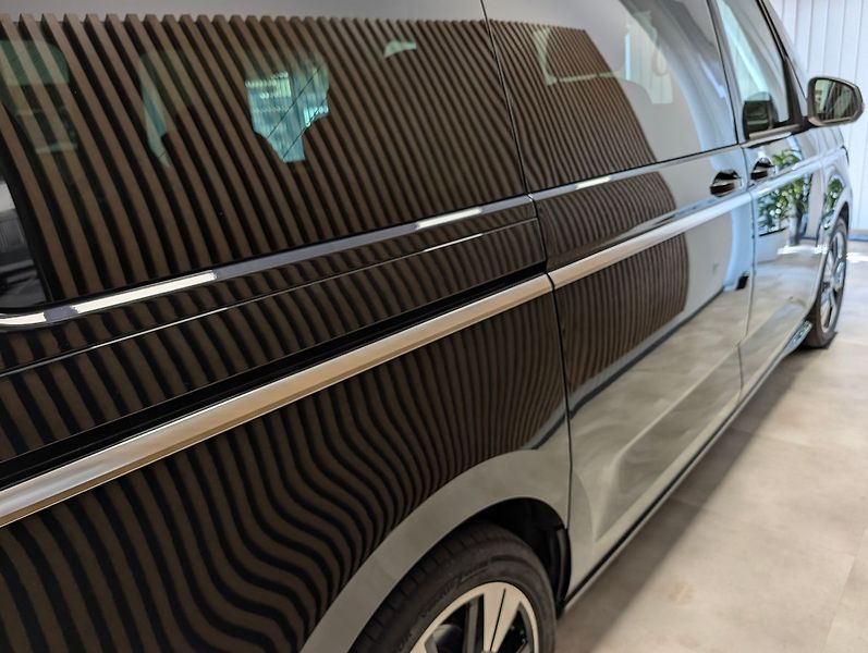 Volkswagen Multivan 1.5 TSI LONG 4 MOTION STYLE 18 - fotka 9 z 30