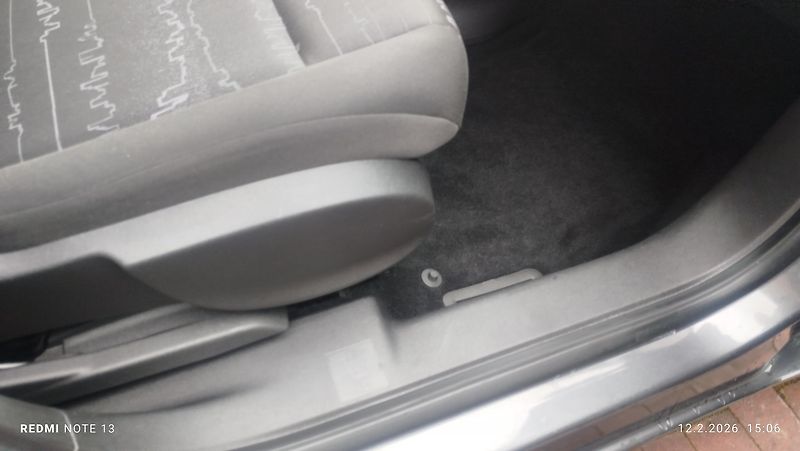 Opel Meriva (2013) 1.4 16v  ++ TOP STAV ++ - fotka 23 z 37