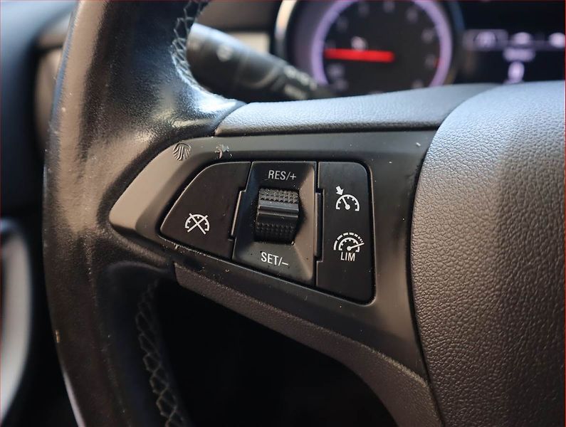 Opel Astra (2021) 1.2 Turbo, Serv.kniha - fotka 16 z 17
