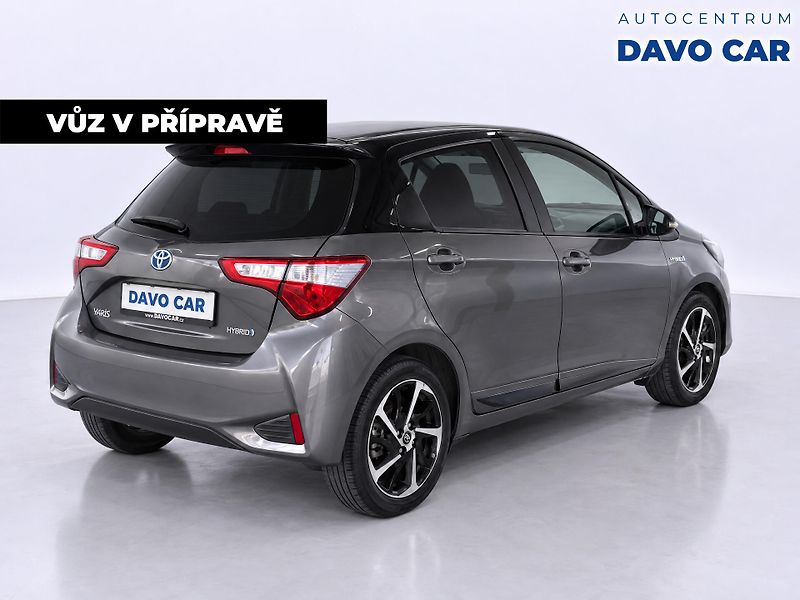 Toyota Yaris 1,5 e-CVT 54kW Selection CZ DP - fotka 5 z 12