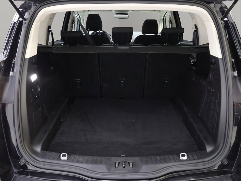 Ford S-MAX (2020) 110kW, manuál, FordPass, servi - fotka 17 z 19