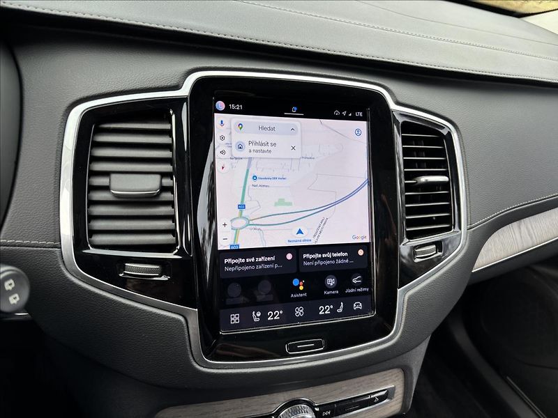Volvo XC90 2,0 B5 AWD Plus Dark - fotka 33 z 46