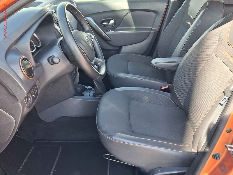 Dacia Sandero (2018) 0.9 TCe Stepway, Celebration - fotka 9 z 19