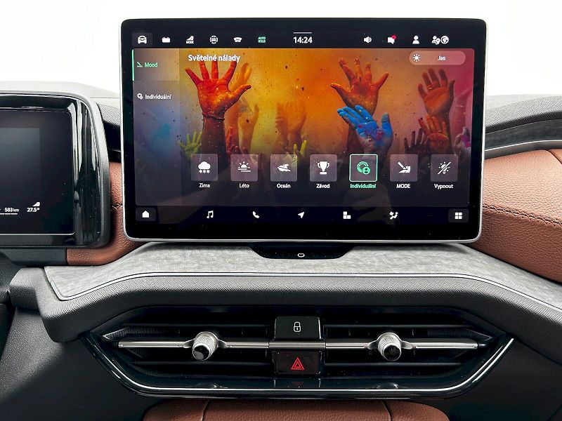 Škoda Kodiaq (2025) 1.5 TSI 150kW iV DSG Exclusive - fotka 17 z 35