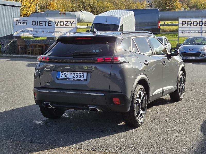 Peugeot 2008 (2025) 1.2 PT 130 ALLURE EAT8 - fotka 5 z 29
