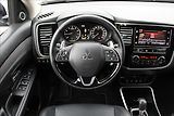 Mitsubishi Outlander 2,0 i  A/T,4x4,7.MÍST,INSTYLE+ - náhled 10