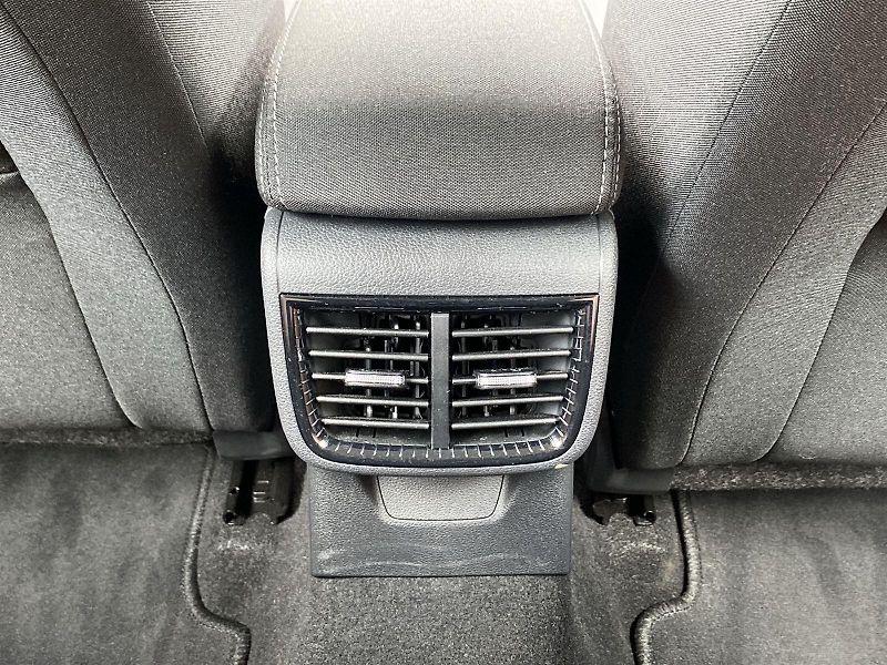 Škoda Fabia (2025) 1.0 TSI Selection - fotka 24 z 31