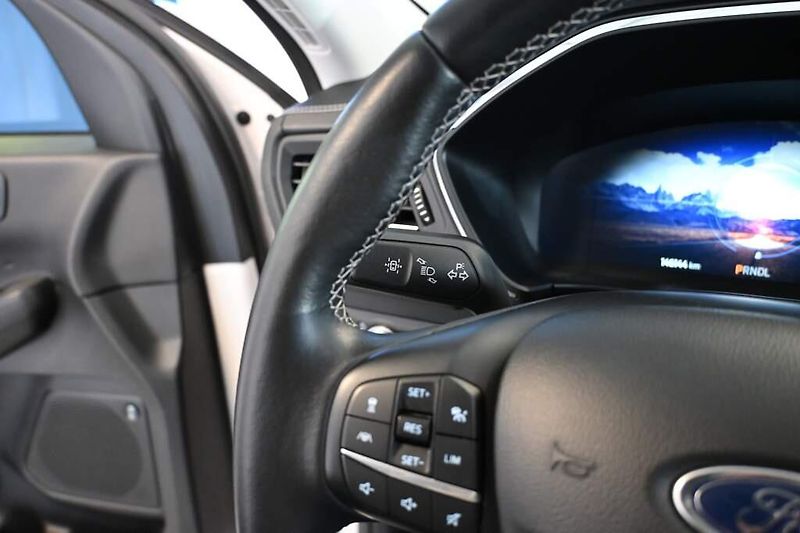 Ford Kuga (2021) 2.5 VIGNALE VIRTUAL LED ACC BO - fotka 14 z 48