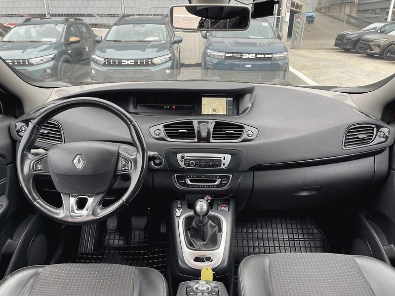 Renault Scénic (2014) 1.5 dCi,81kW,Klima,ČR - fotka 16 z 30