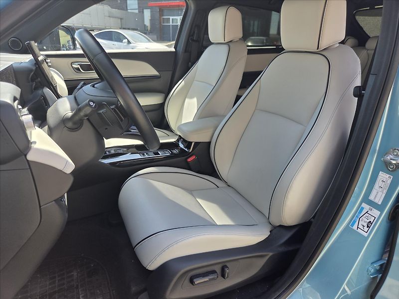 Honda e:Ny1 0,0 150kW - fotka 7 z 17