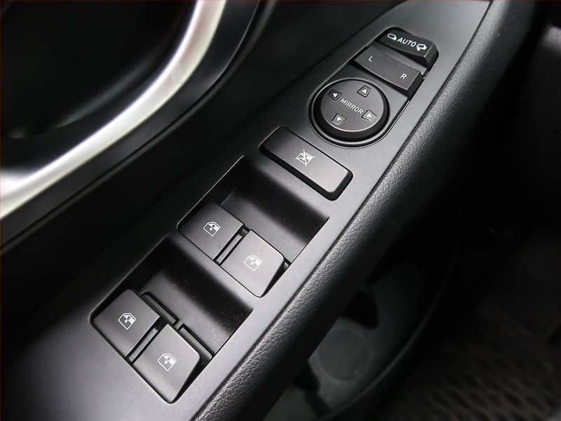 Hyundai i30 (2023) SMART 1.5 T-GDI MHEV, ČR,1.maj - fotka 16 z 16