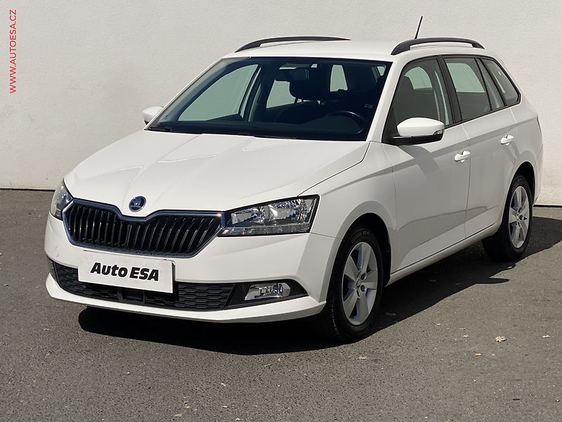 Škoda Fabia (2020) 1.0 TSi, 2.maj,ČR, Ambition - fotka 3 z 16