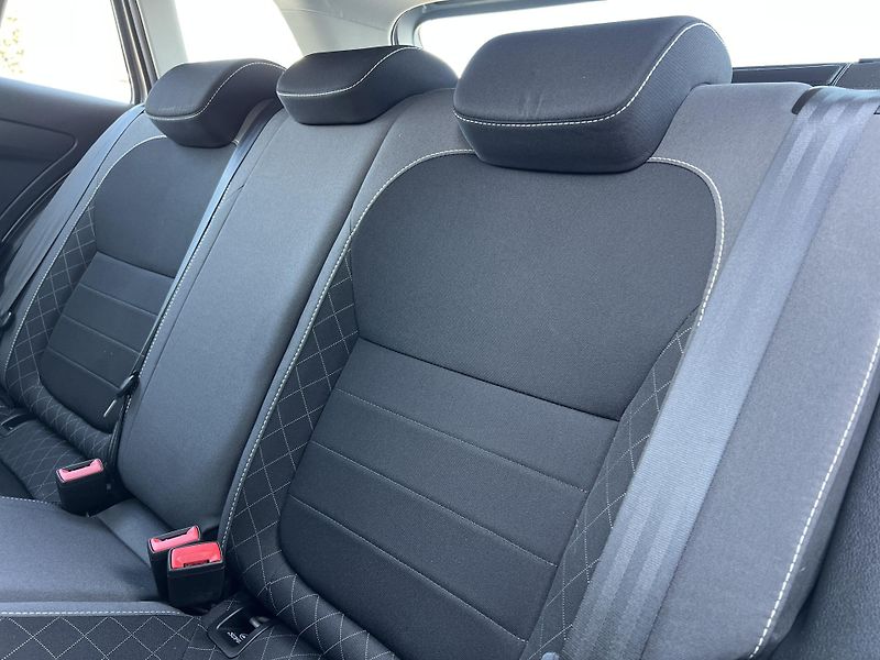 Škoda Fabia 1.0MPi 55kw KLIMA ALU PŮVOD ČR - fotka 22 z 35