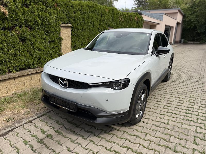 Mazda MX-30 (2021) EXLUSIVE-NAVI-KÚŽE-ČERPADLO- - fotka 6 z 26