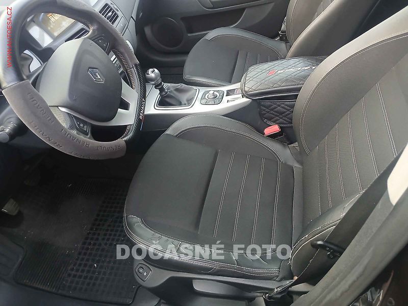 Renault Laguna (2014) 2.0DCi - fotka 3 z 3