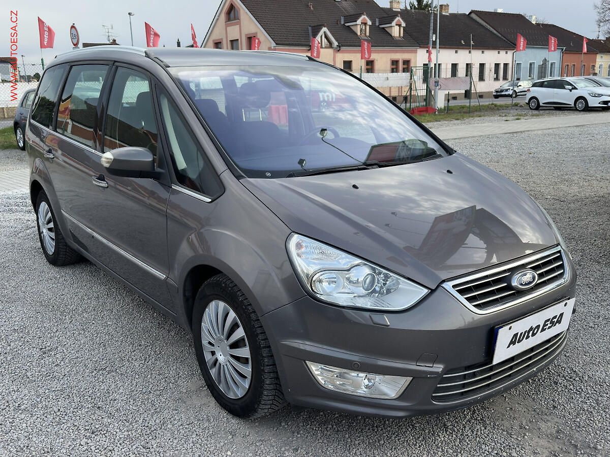Ford Galaxy 2.0 TDCi 7 míst, AT, navi