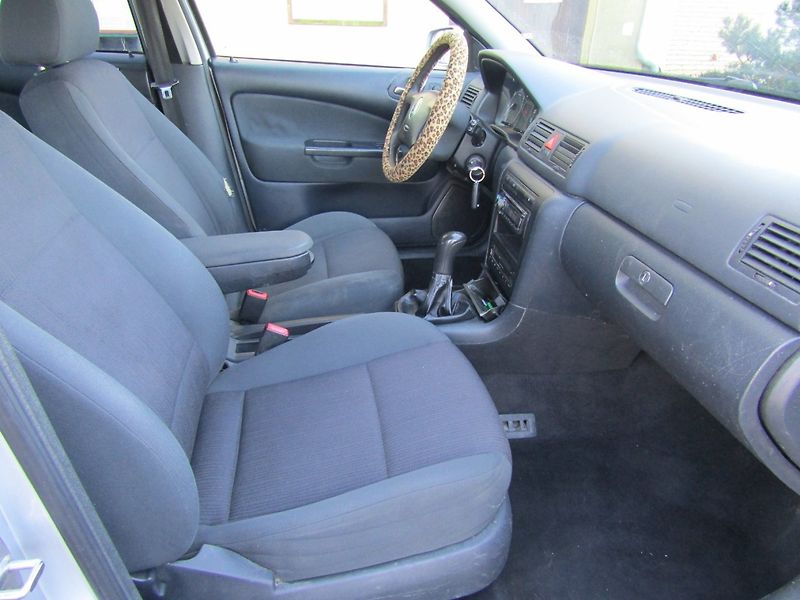 Škoda Octavia (2009) 1.9 TDI 74kW  BEZ KOROZE - fotka 26 z 33