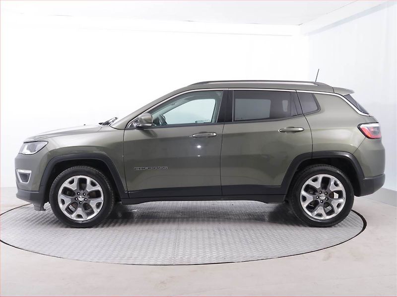 Jeep Compass (2019) 1.4 MultiAir, Serv.kniha, Kůže - fotka 3 z 18