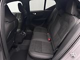 Volvo XC40 (2026) B3 AUT DARK PLUS - náhled 6