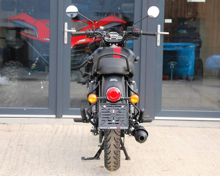Royal Enfield Classic 350 (2026) BLACK - fotka 8 z 25