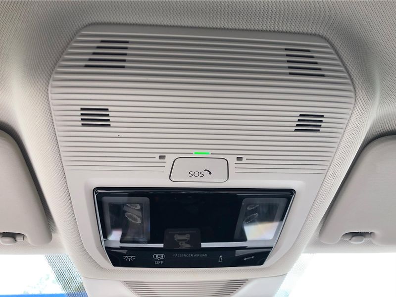 Škoda Superb COMBI 2.0 TDi DSG 7st. SELECTI - fotka 24 z 30