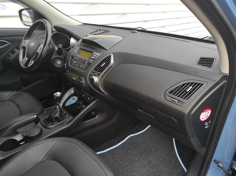 Hyundai ix35 1,7CRDi, Garance KM, ČR - fotka 13 z 29