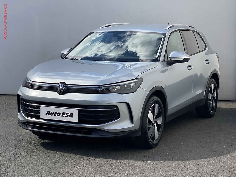 Volkswagen Tiguan (2025) 1.5 e-TSi, 1.maj,ČR, Life - fotka 3 z 20