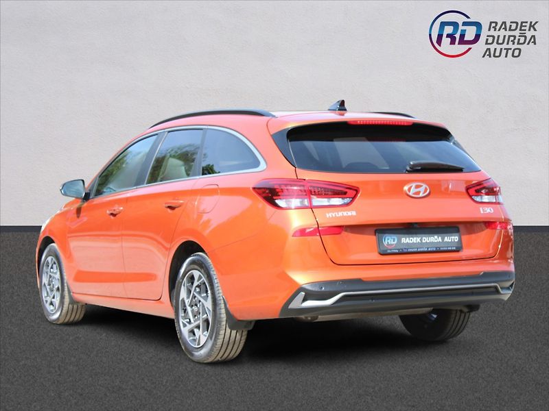 Hyundai i30 1,5 CVVT  ČR,1MAJ,STYLE,ZÁRUKA - fotka 7 z 35