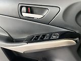 Lexus IS 300h IS 300h*AUT*Hybrid*Kamera* - náhled 28
