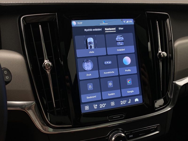 Volvo V90 T6 AWD RECHARGE DARK PLUS AUT - fotka 47 z 62