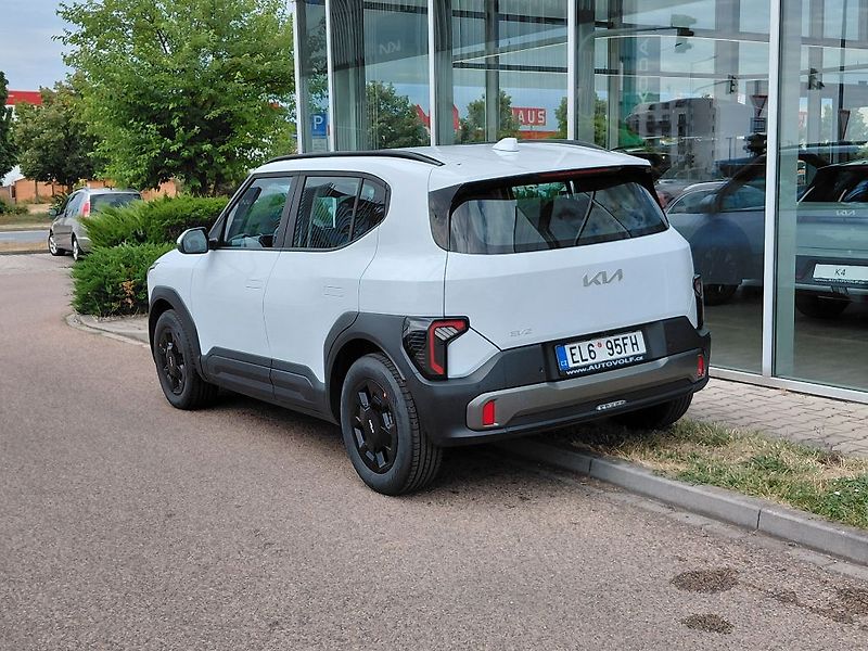 Kia EV2 AIR elektromotor 108kW/145k - fotka 6 z 12