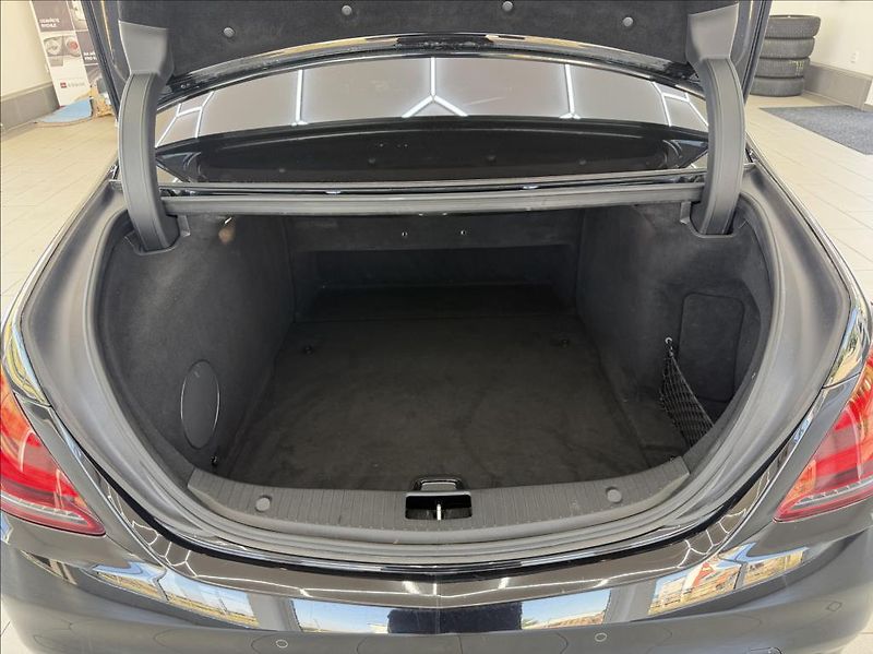 Mercedes-Benz Třídy S 3,0 S350d,AMG packet, 4Matic - fotka 35 z 37