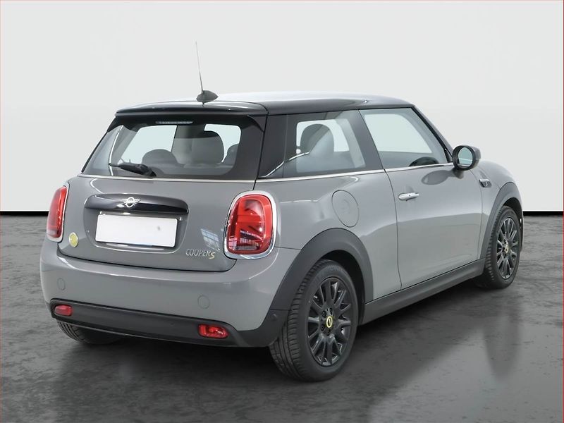 Mini Ostatní (2022) Cooper SE 32 kWh, SoH 95% - fotka 5 z 18