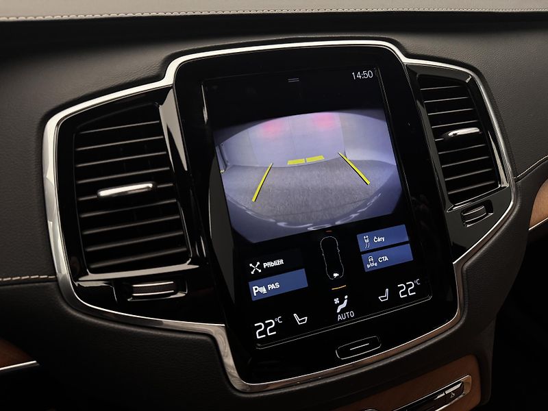 Volvo XC90 T6 AWD INSCRIPTION REZERVACE - fotka 46 z 47