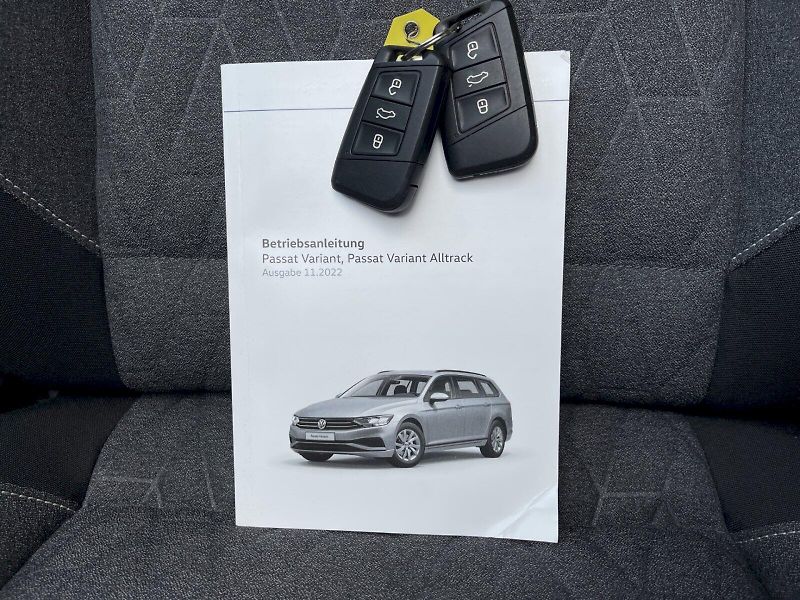 Volkswagen Passat (2023) 2.0 TDI 110kW DSG Business - fotka 31 z 32