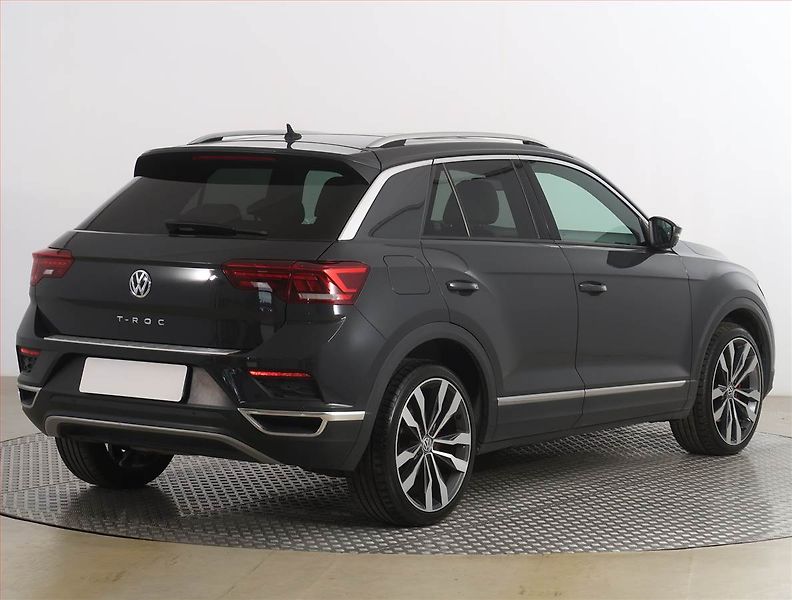 Volkswagen T-Roc (2018) 2.0 TDI 4Motion, 4X4, Automat - fotka 5 z 18