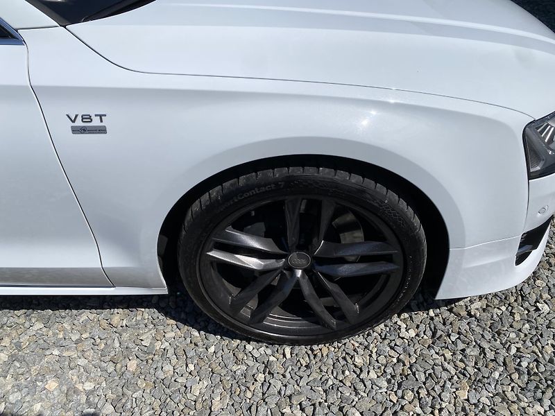 Audi A8 S8 4.0i V8 520PS CZ DPH EXTRA! - fotka 64 z 176