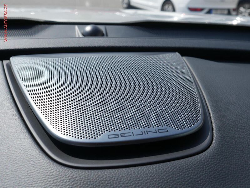 BAIC X75 (2025) 1.5T, ČR, AT, LED, panorama - fotka 22 z 25