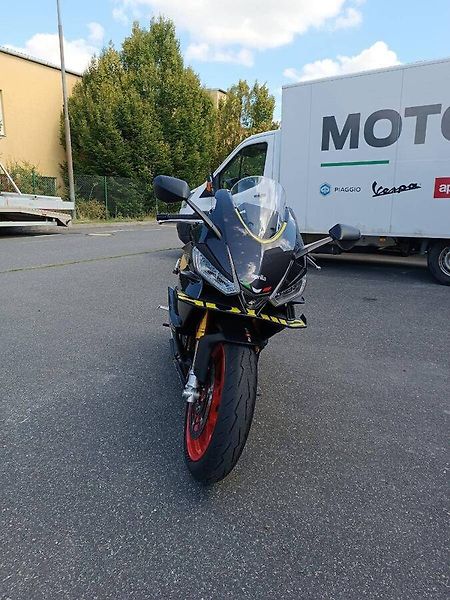 Aprilia RS 660 (2025) Venom Yellow - fotka 2 z 13