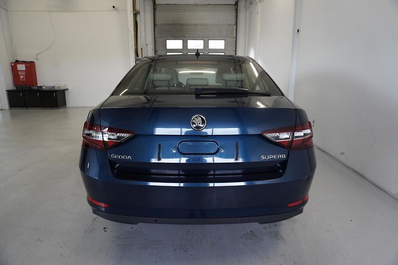 Škoda Superb (2019) 2.0TDi 110 kW, DSG7+ZIMNÍ SADA - fotka 9 z 35