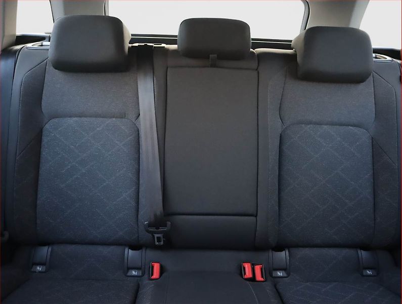 Volkswagen Golf (2022) Life 2.0 TDI, Automat - fotka 10 z 22