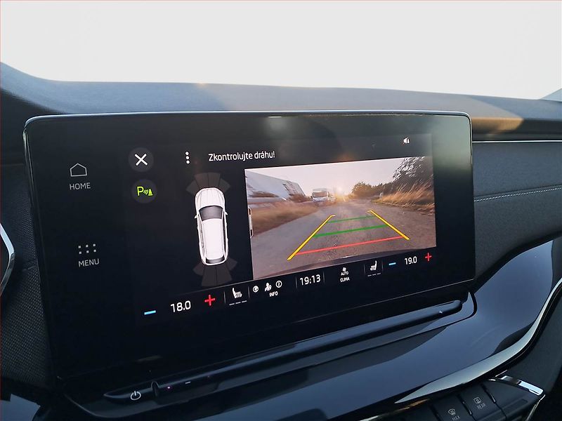 Škoda Octavia (2022) 2.0 TDI - fotka 18 z 18
