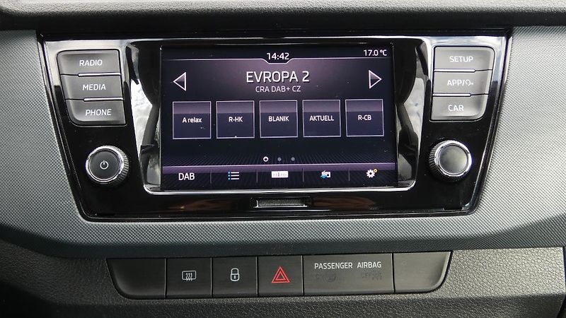 Škoda Fabia Combi 1.0 TSI Active Tour - fotka 12 z 19